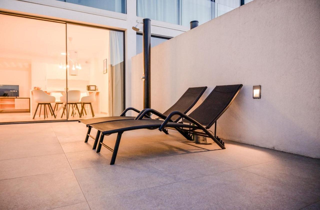 Apartment Flori With Sea View มาลินสกา ภายนอก รูปภาพ