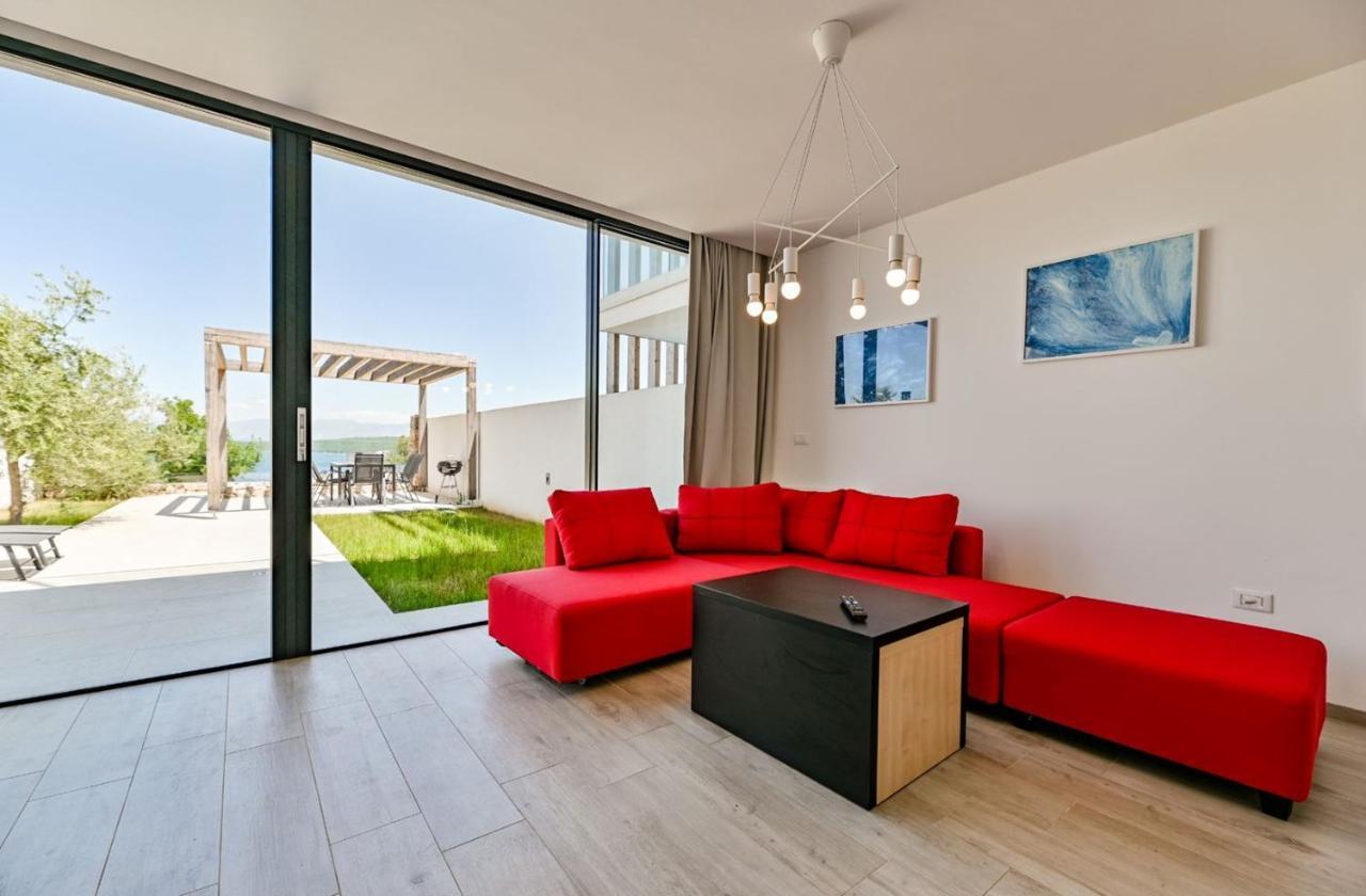 Apartment Flori With Sea View มาลินสกา ภายนอก รูปภาพ